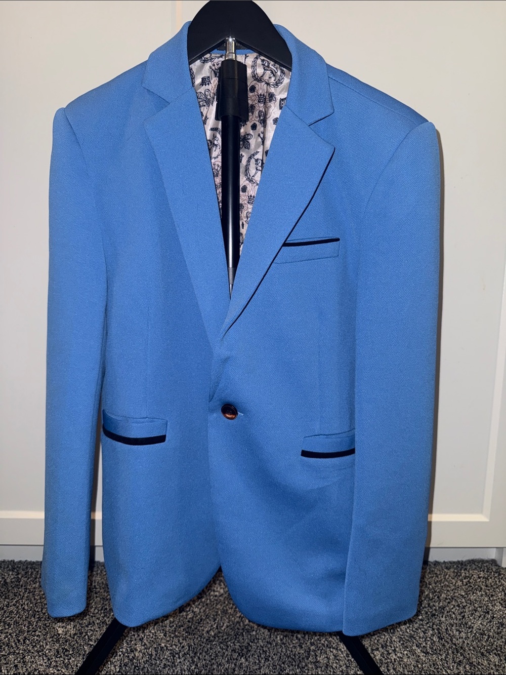 Men's Light Blue Single-Breasted Blazer - Tailored Sport Coat